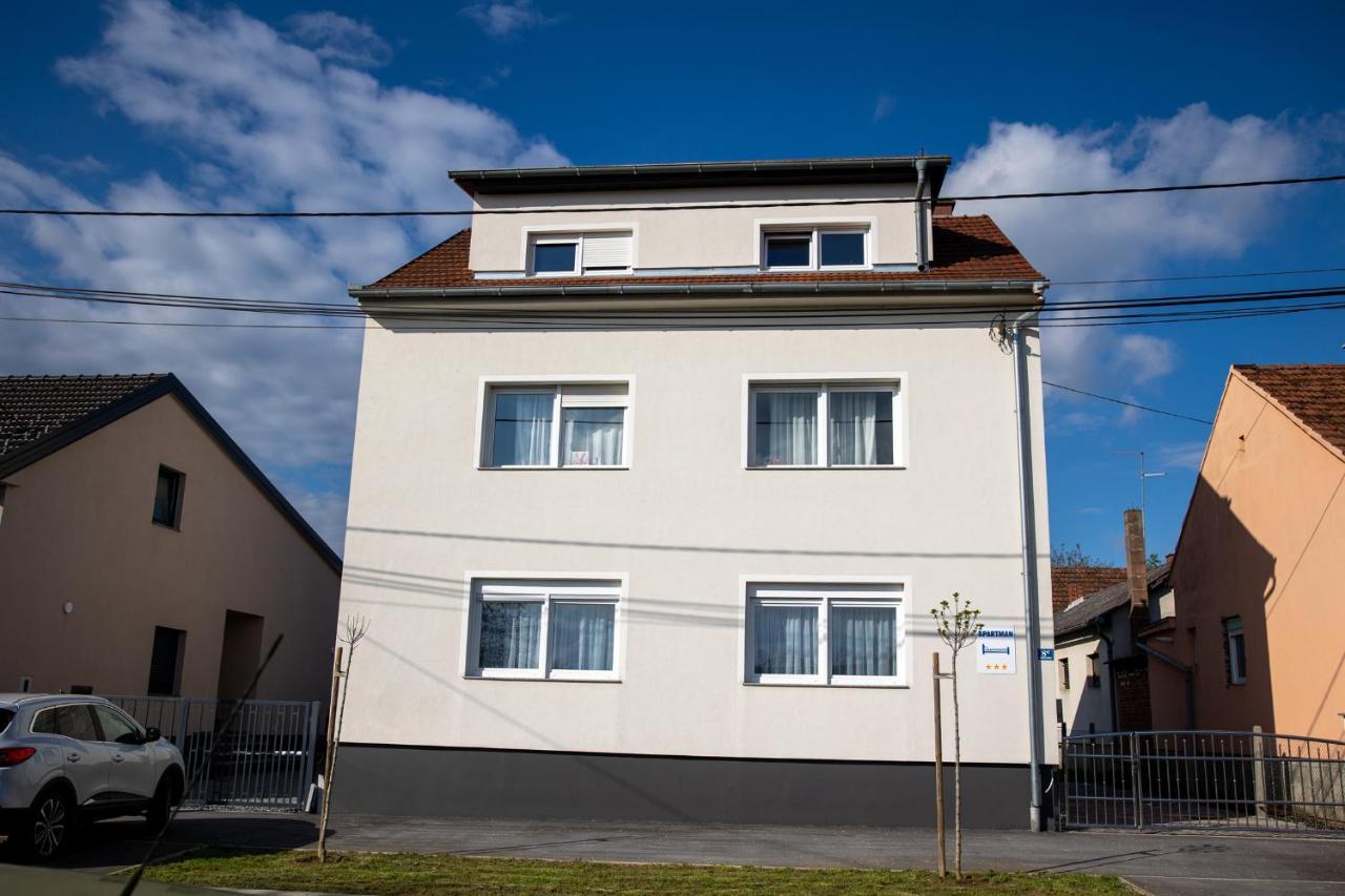 Apartman Ena Bjelovar Exterior foto